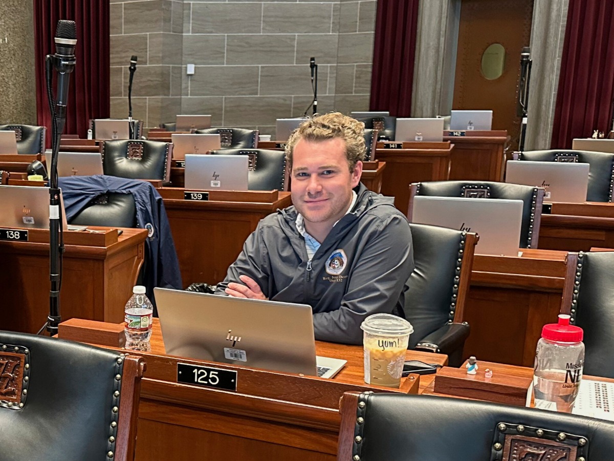 Missouri Democrat lawmaker reprimanded for sexually vulgar text sent during redistricting protest