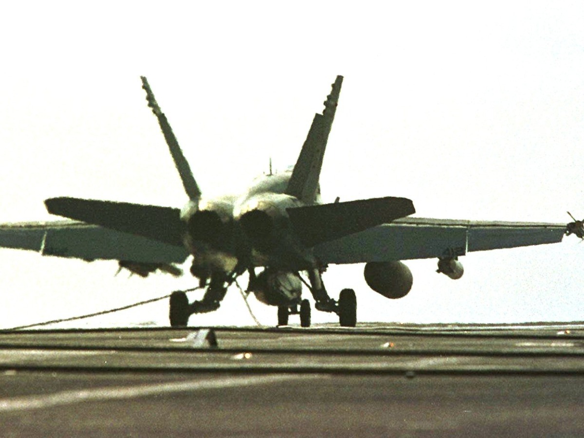 US captures Venezuela’s leader and his wife in a stunning operation: Plans to prosecute them