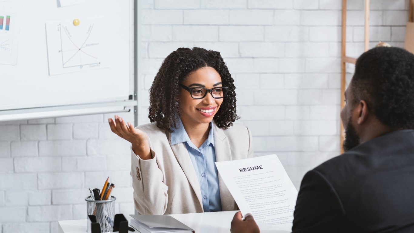 4 Reasons Why Defining Your Company Culture is Important for Recruitment Marketing