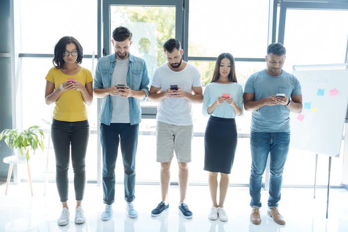 Connecting with the Next Generation (4 Recruitment Marketing Tips)