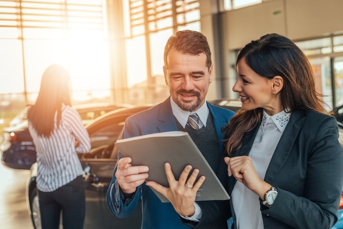 Trust, Transparency, and Other Key Traits to Demonstrate in Dealership Marketing