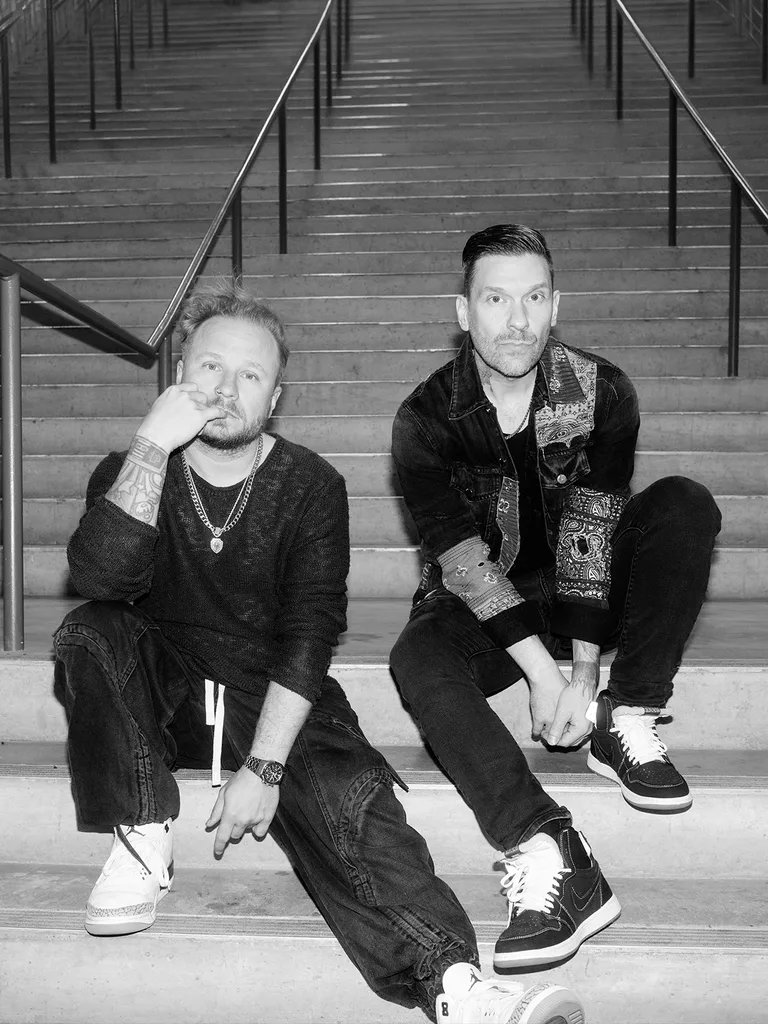 Smith and Myers of Shinedown in Tulsa 