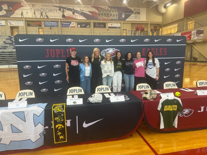 Several Joplin student-athletes sign NLIs